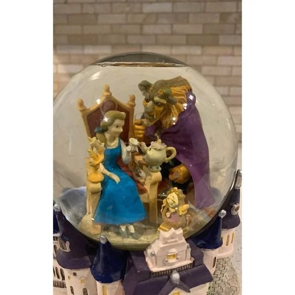Disney‎ Beauty and the Beast Music Box Snow globe Rare Vintage 1990s - Belle - Picture 6 of 9